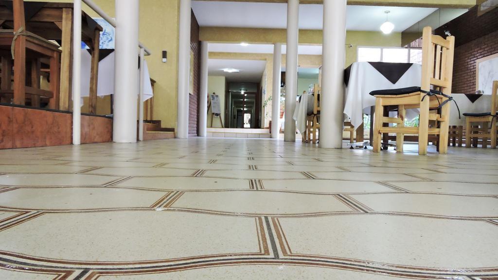 Hotel Rio Diamante Сан Рафаел Екстериор снимка