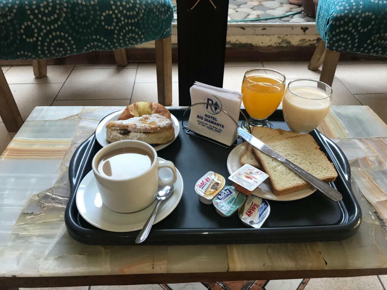 Hotel Rio Diamante Сан Рафаел Екстериор снимка